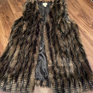 Fur vest